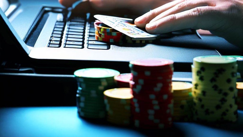 Luckydays Casino online poker tips