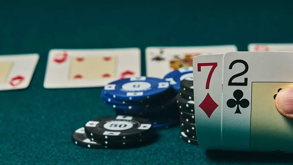 poker bluffing techniques