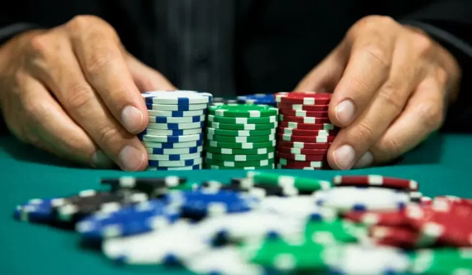 Poker Opponent Reading