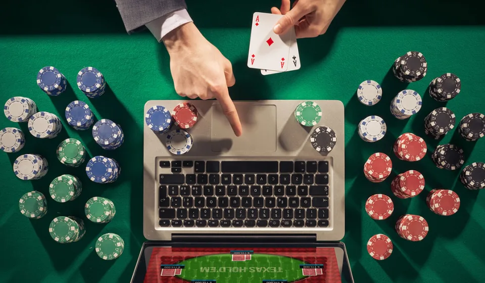 Real money poker deals