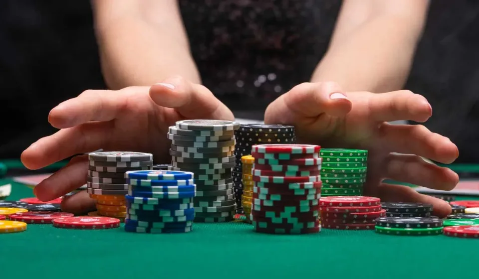 daily poker freerolls